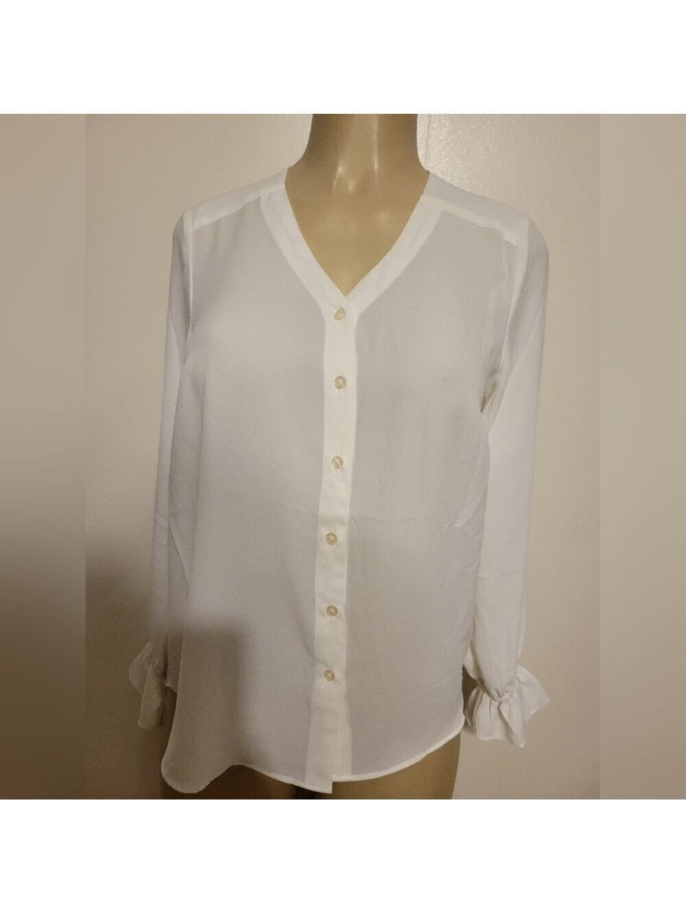 Tahari White Button-Up Blouse Timeless Demure Business Career NEW Petite Small